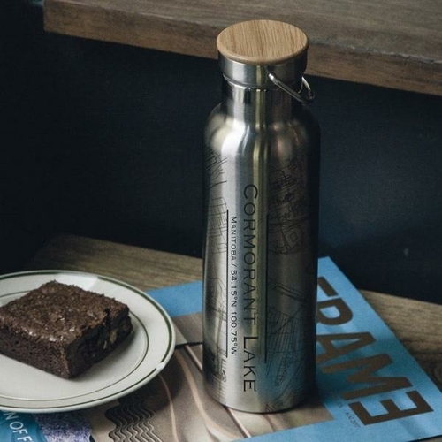 Cormorant Lake – Manitoba Map Bottle with Bamboo Top