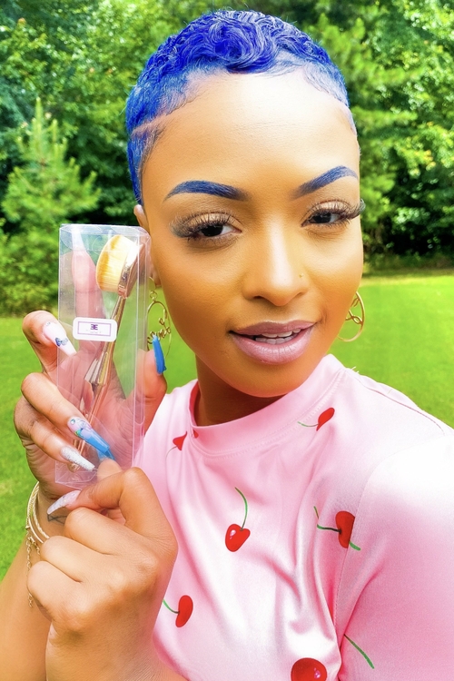 Makeup – Everything Beat – Contour Brush