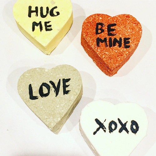 Organic bath bomb / Valentine’s Day / conversation