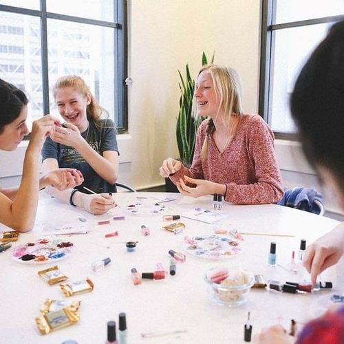 Make Your Own Nail Polish Kit Limited Edition Tin
