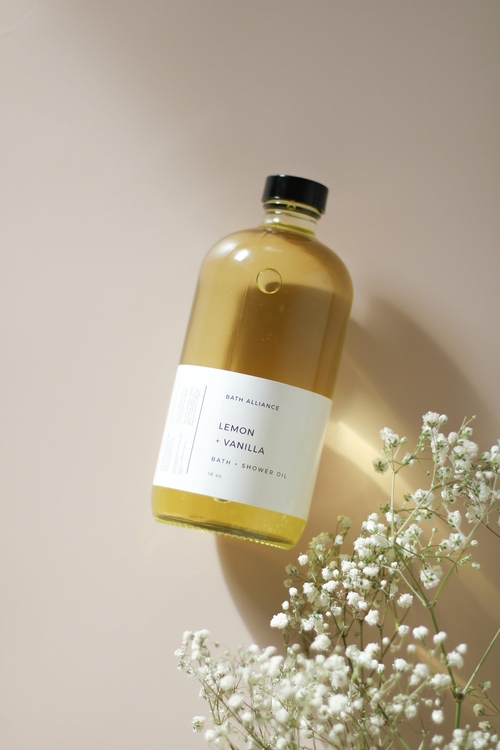 LEMON + VANILLA BATH + SHOWER OIL